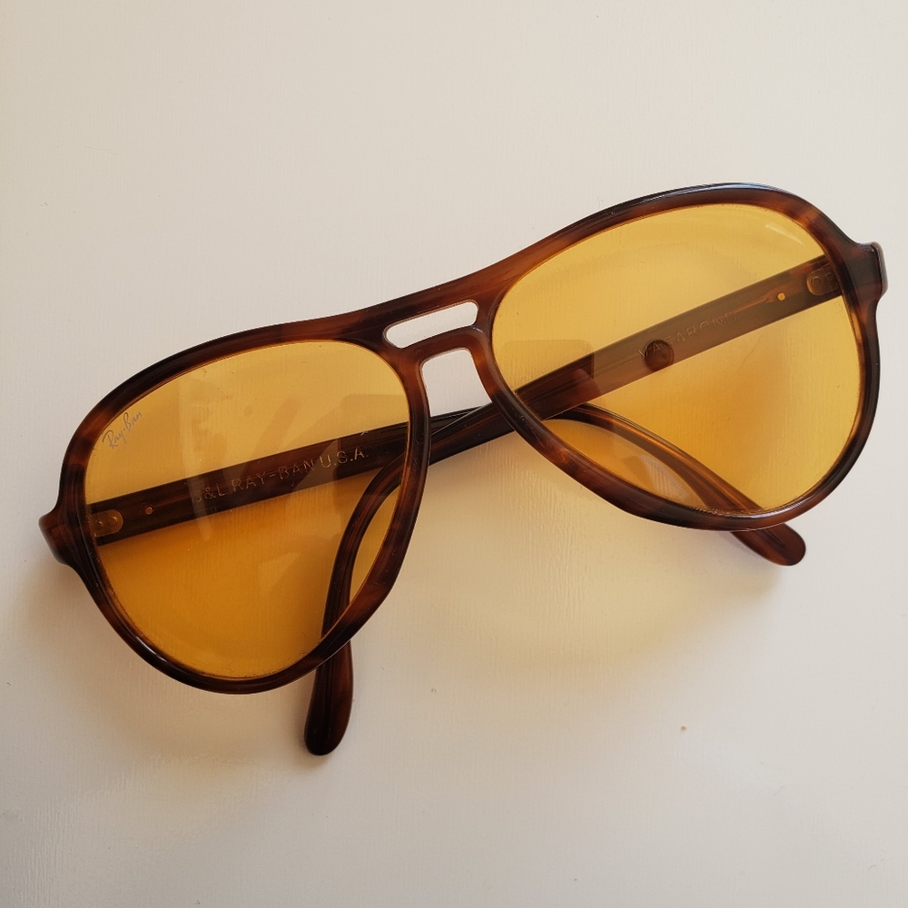 Vintage Rayban vagabond sunglasses